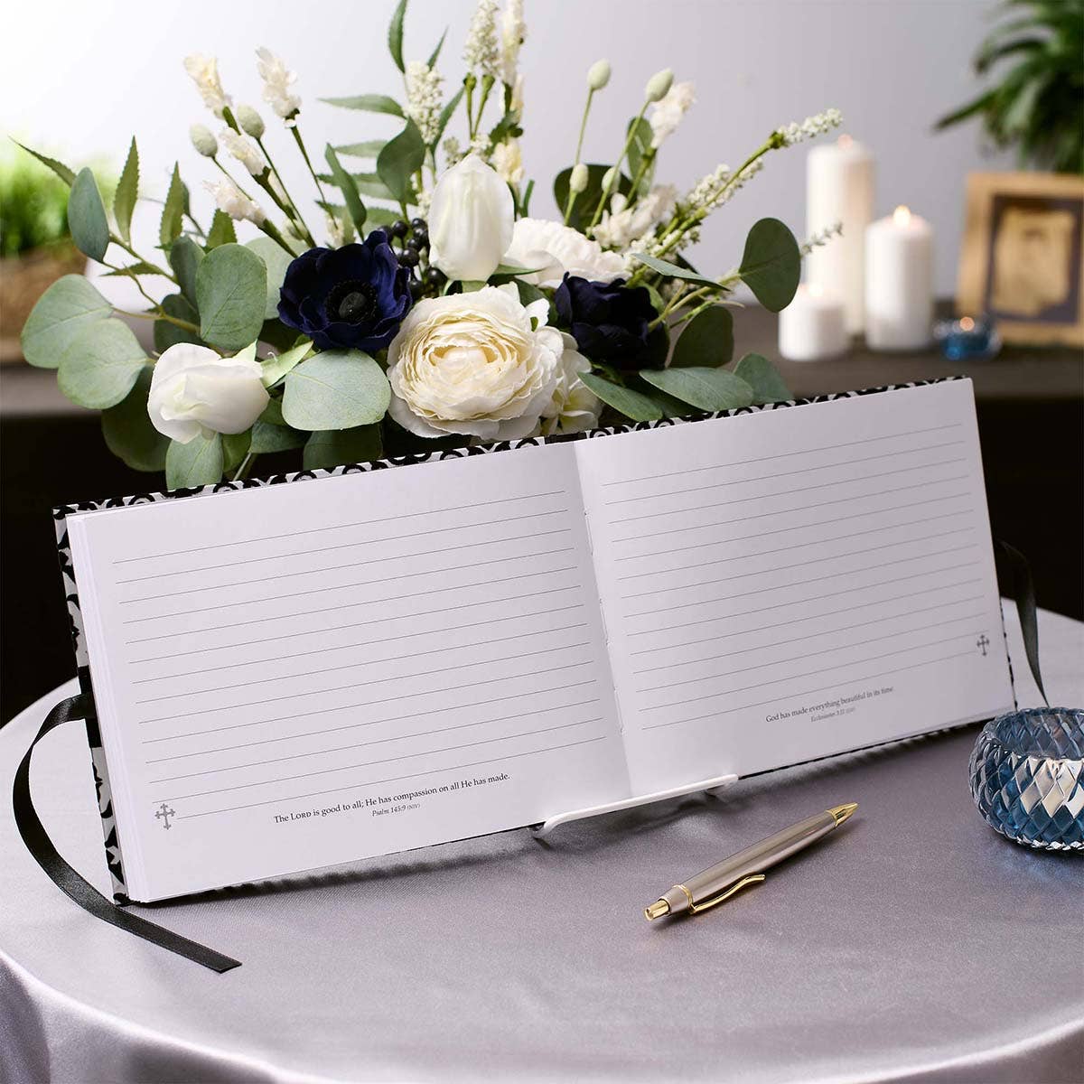 Guest Book Black/White In Loving Memory