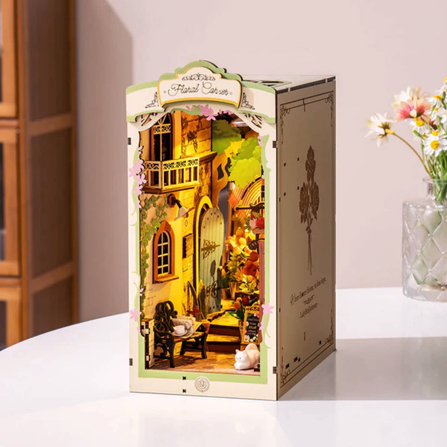 Floral Corner with Dust Cover