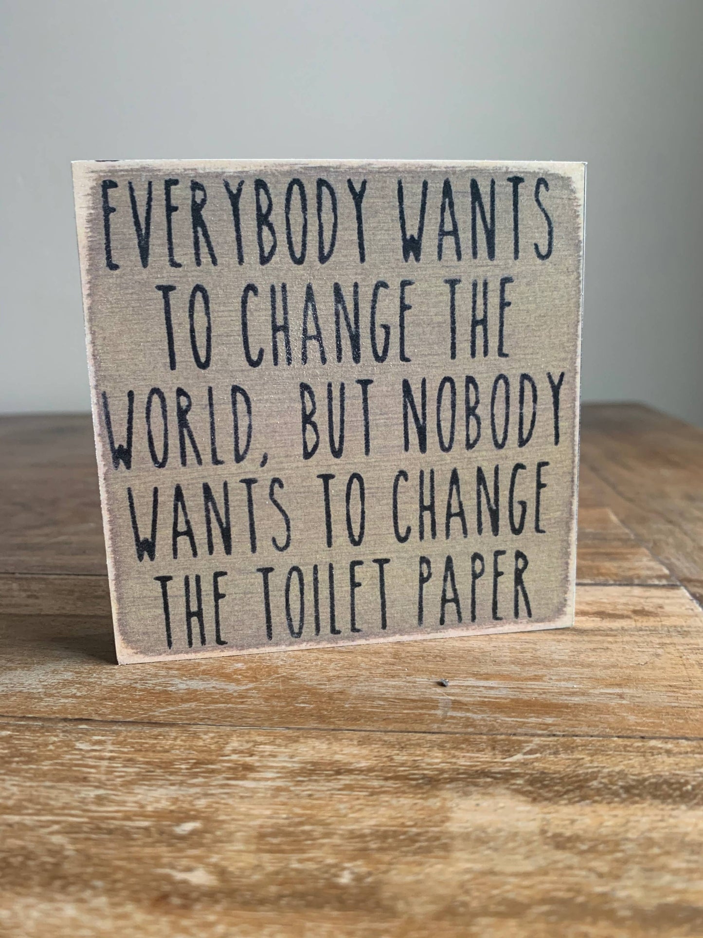 4X4-112 Change Toilet Paper