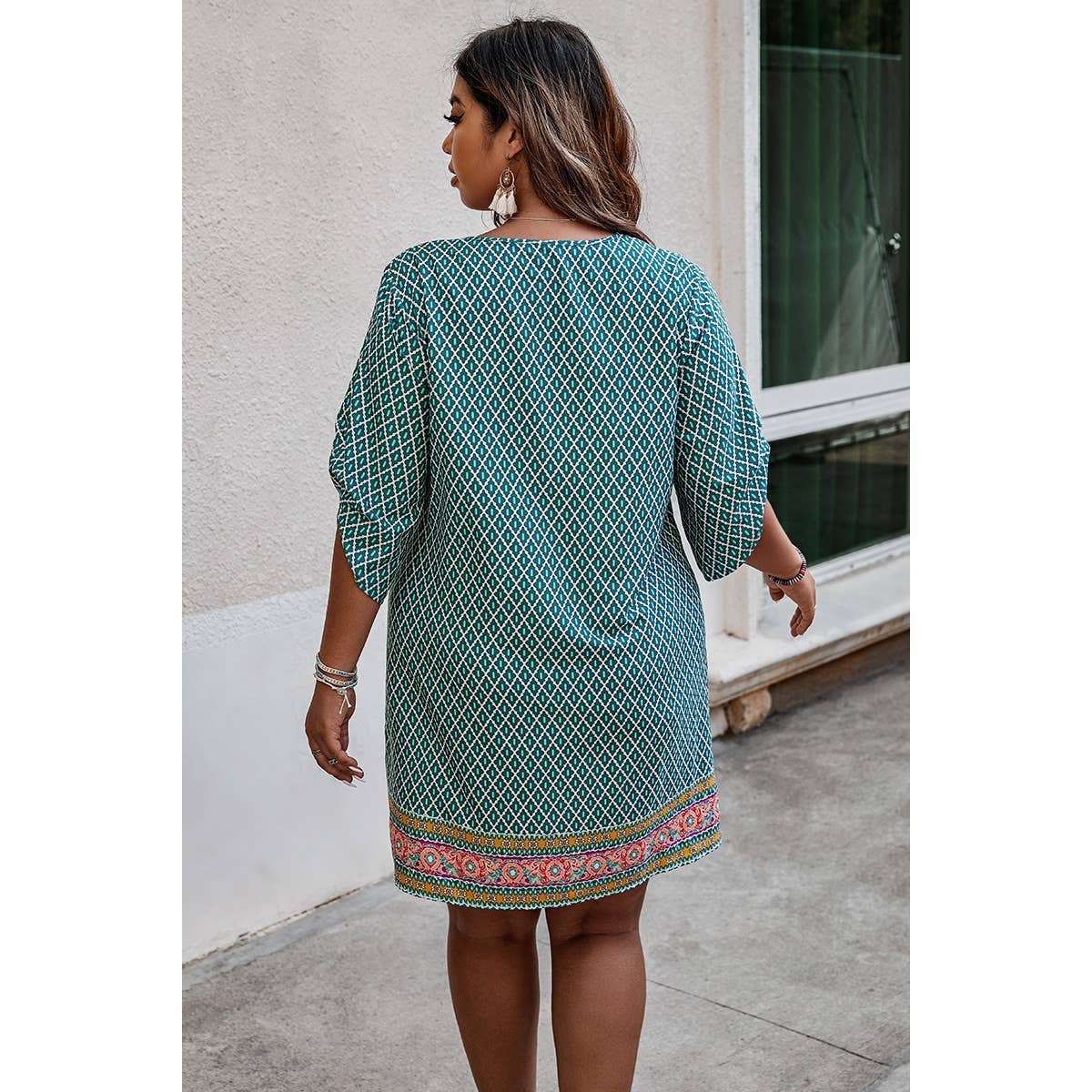 Plus Size V Neck Printed Loose Fit Midi Dress