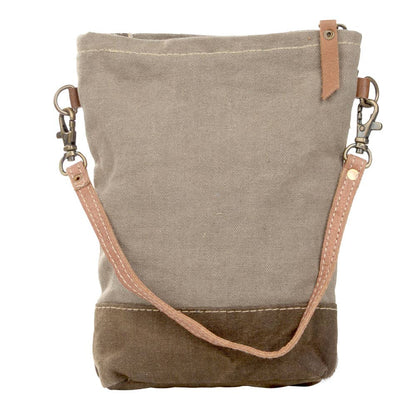 Usa Vintage Passport Bag