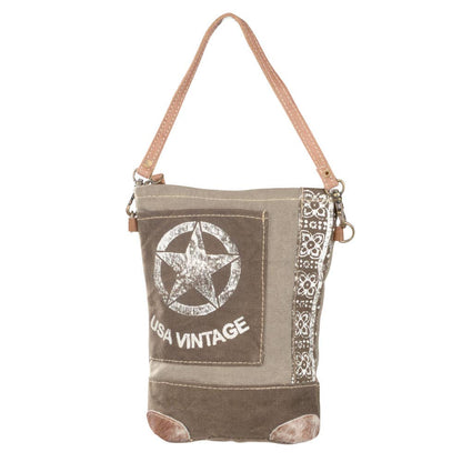 Usa Vintage Passport Bag