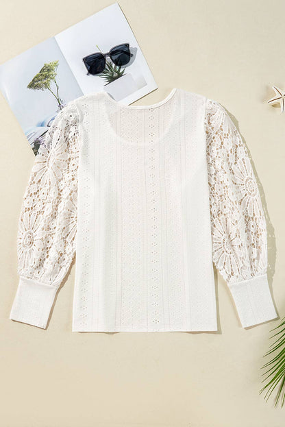Plus Size Floral Guipure Lace Lantern Sleeve Blouse